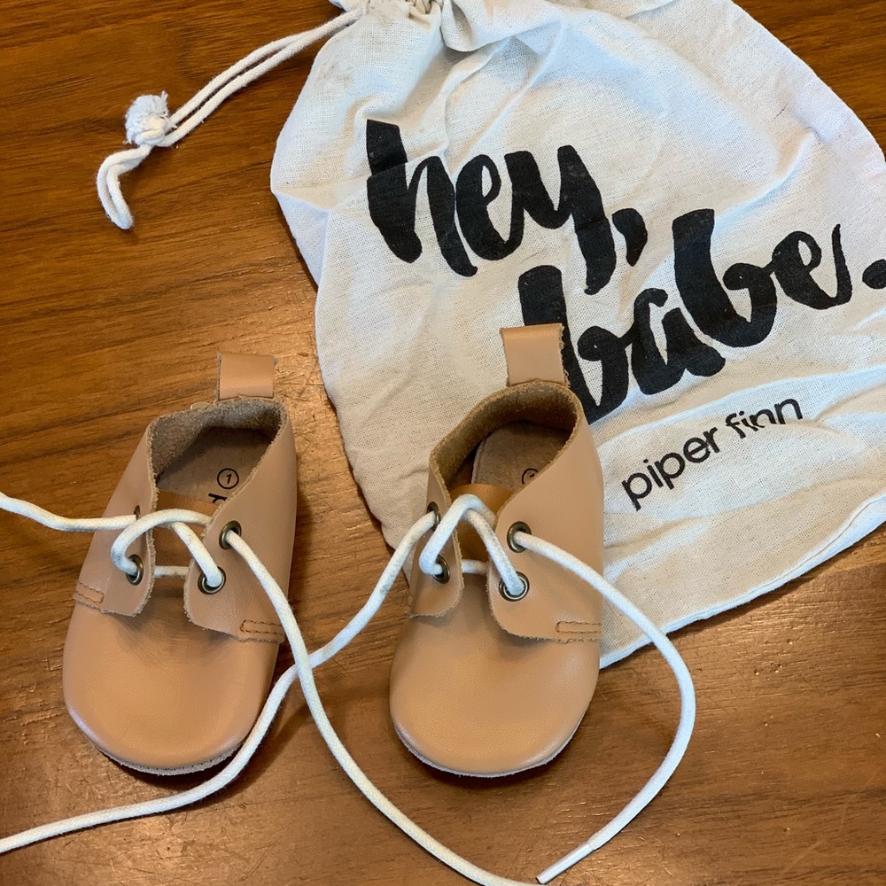 Piper Finn baby size 1 leather oxfords